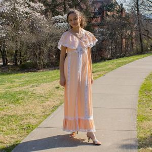 Vintage 70s Handmade Dress | Bust 37" | Waist 28"